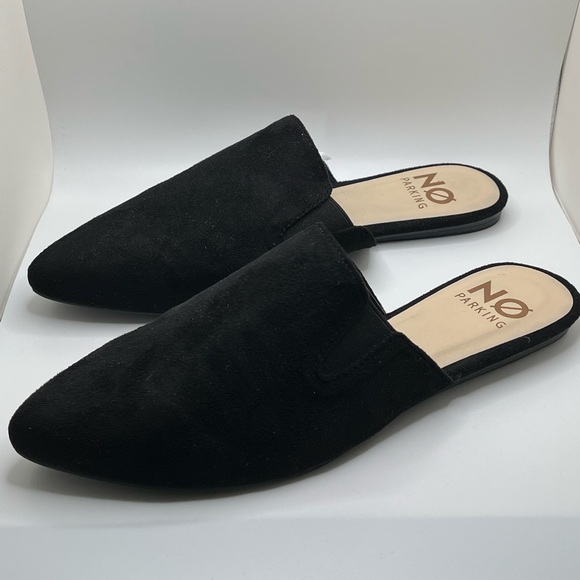 New without box black black mules - Picture 3 of 3